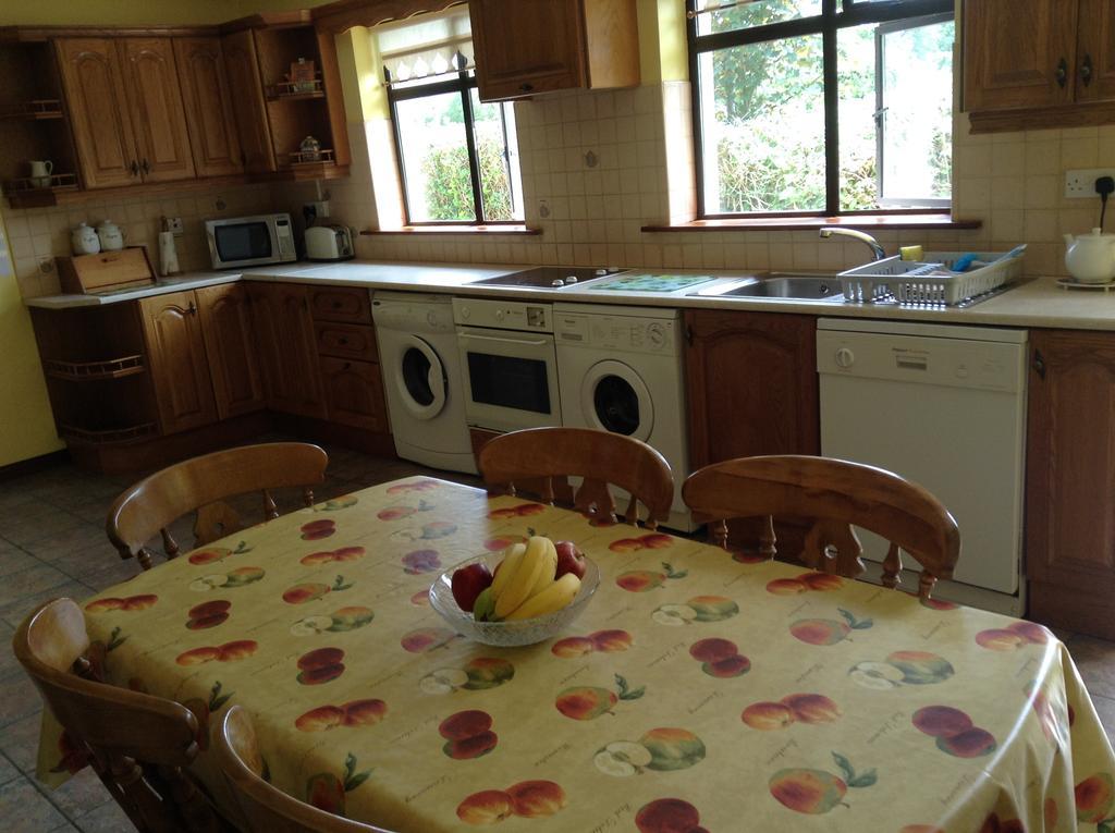 Riverlodge Self Catering Kenmare Buitenkant foto